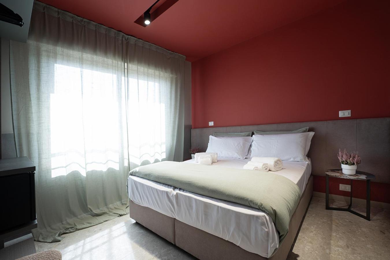 Mia Suites Porto Naples Extérieur photo