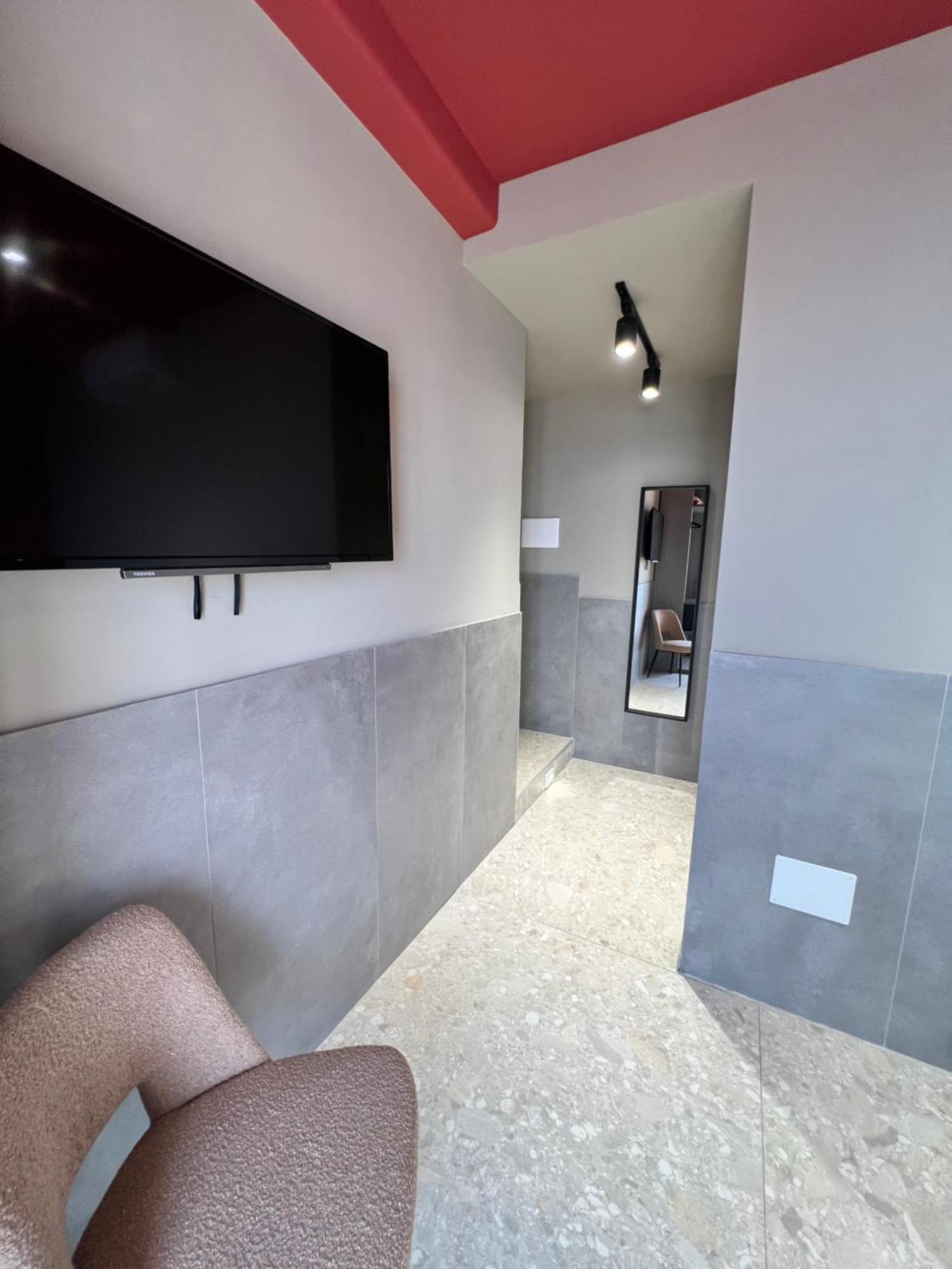 Mia Suites Porto Naples Extérieur photo