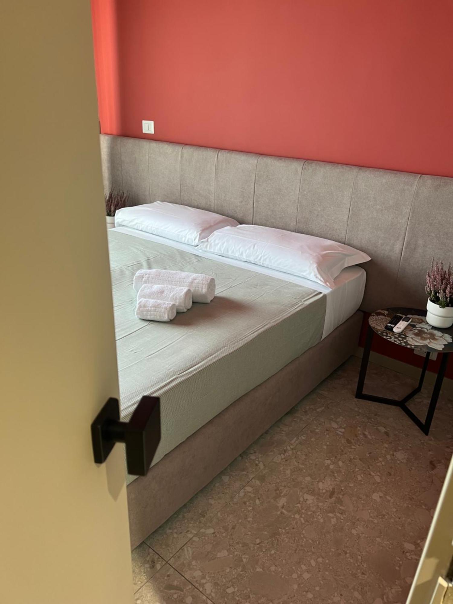 Mia Suites Porto Naples Extérieur photo