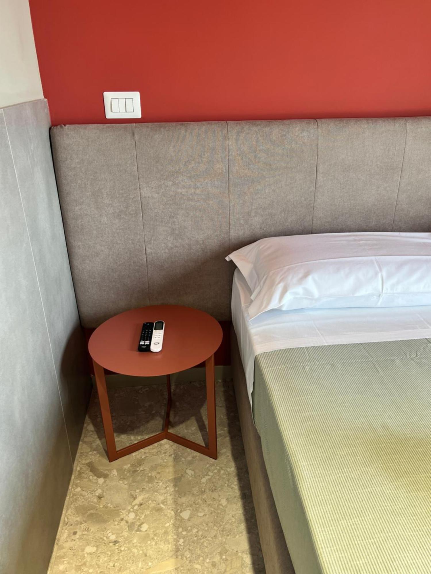 Mia Suites Porto Naples Extérieur photo
