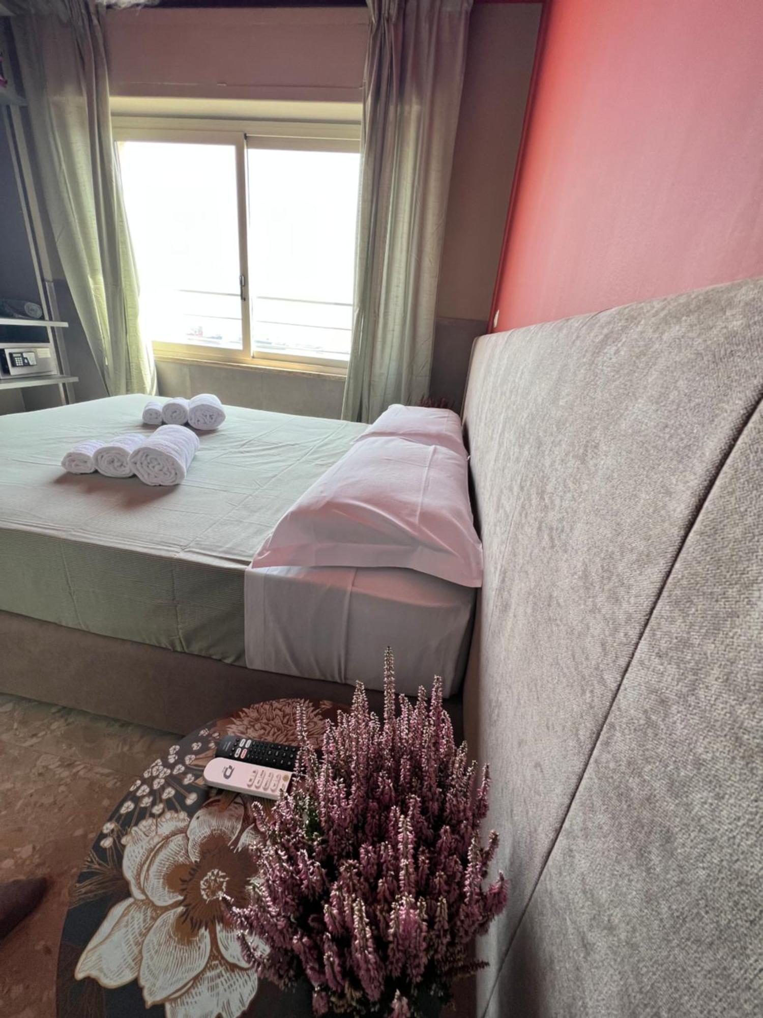 Mia Suites Porto Naples Extérieur photo