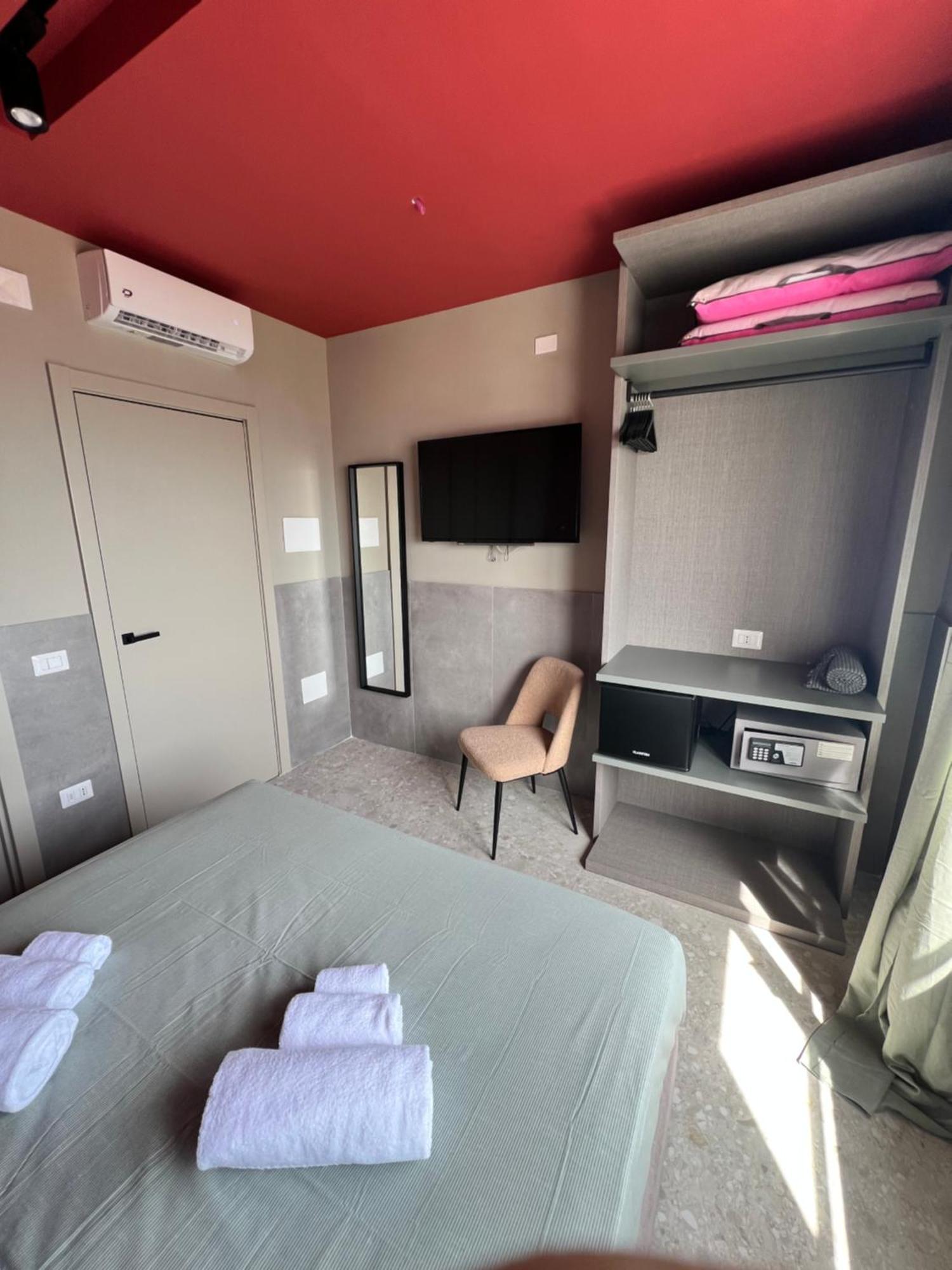 Mia Suites Porto Naples Extérieur photo