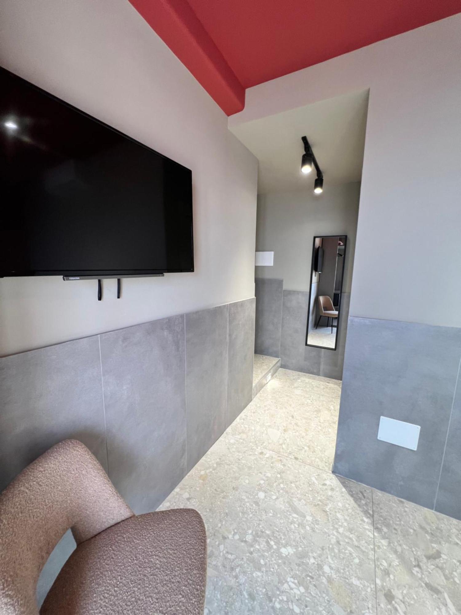 Mia Suites Porto Naples Extérieur photo